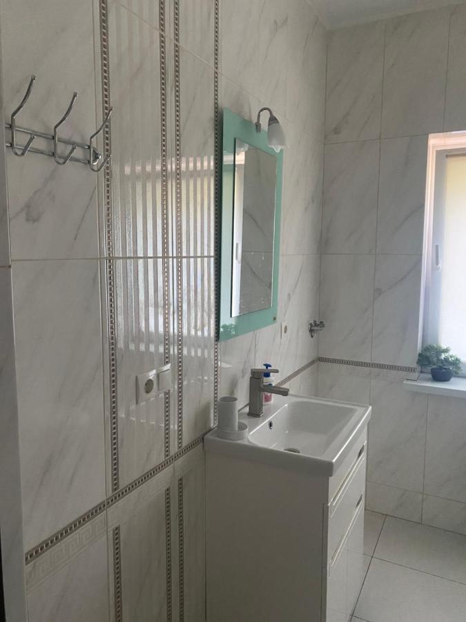 Guest House Olzhycha 45 Б Киев Экстерьер фото