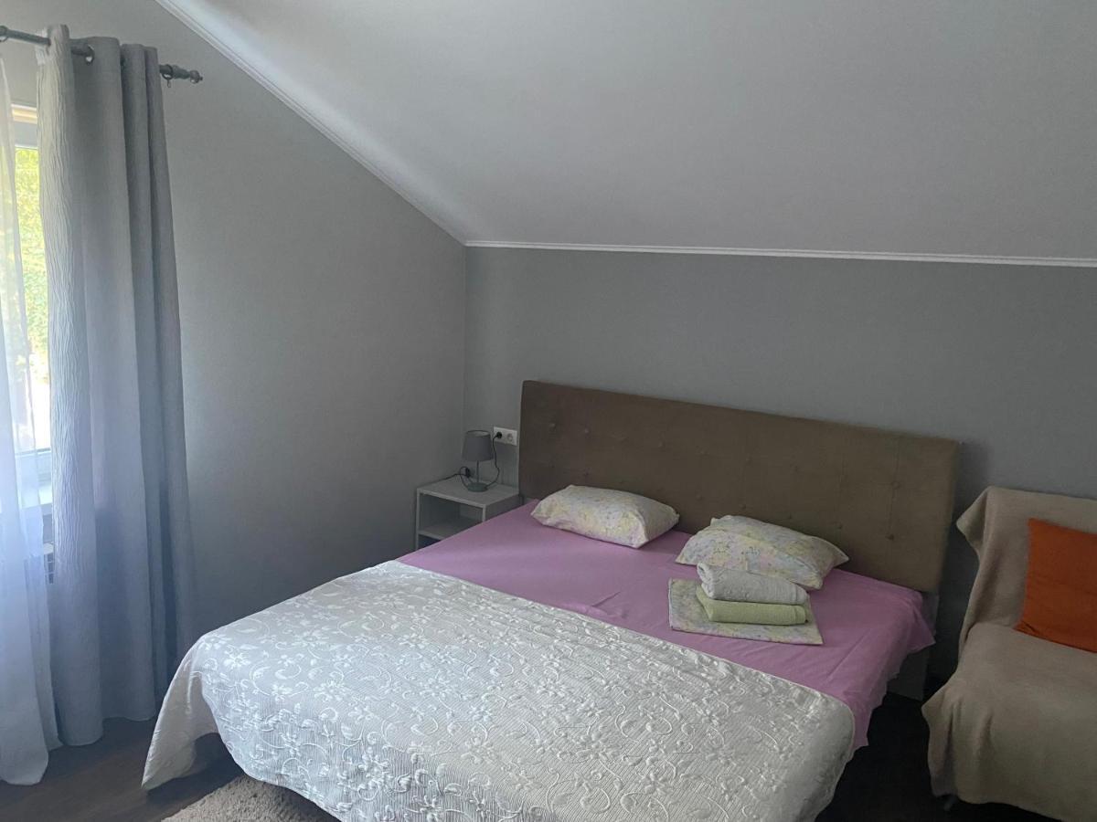 Guest House Olzhycha 45 Б Киев Экстерьер фото